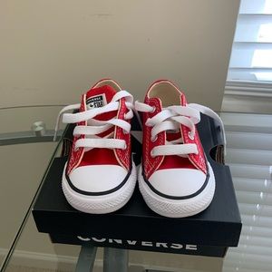 Toddler size 5 red converse